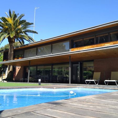 Villa Del Bosque كاستيلديفيلس المظهر الخارجي الصورة