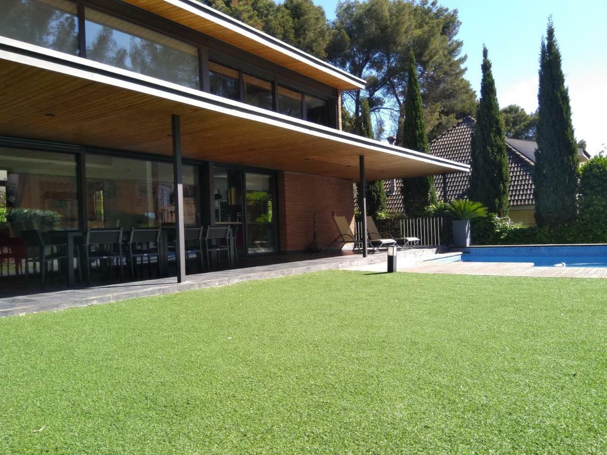 Villa Del Bosque كاستيلديفيلس المظهر الخارجي الصورة